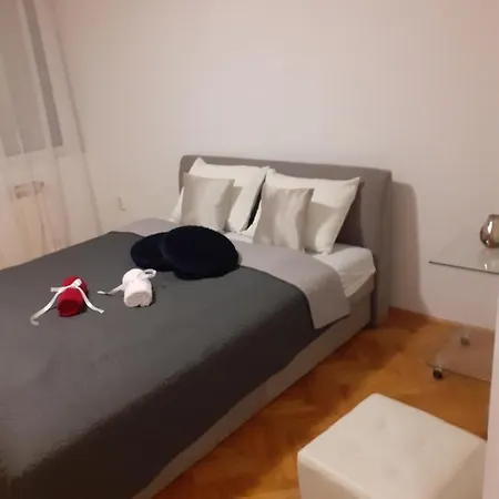 Apartman Sweet Penthouse Self Check-In Karlovac Exterior photo