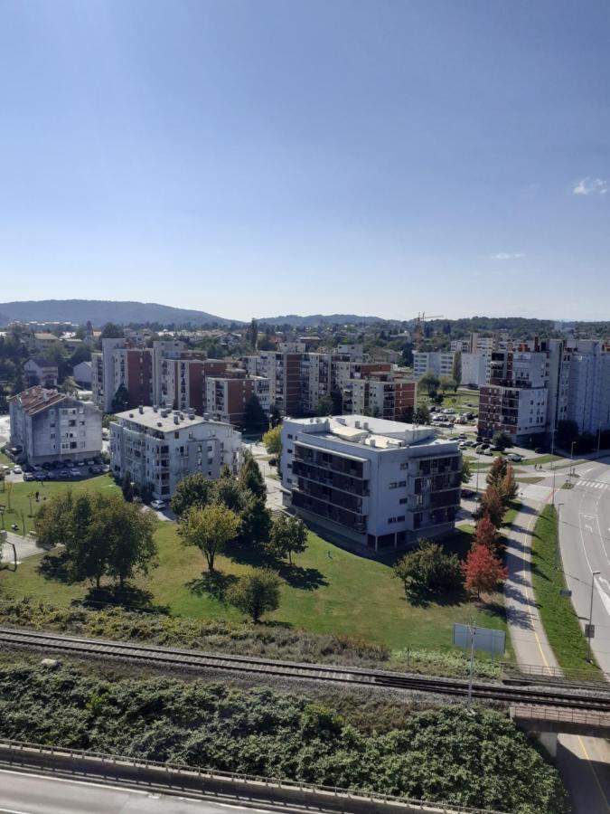 Sweet Penthouse Self Check-in Karlovac